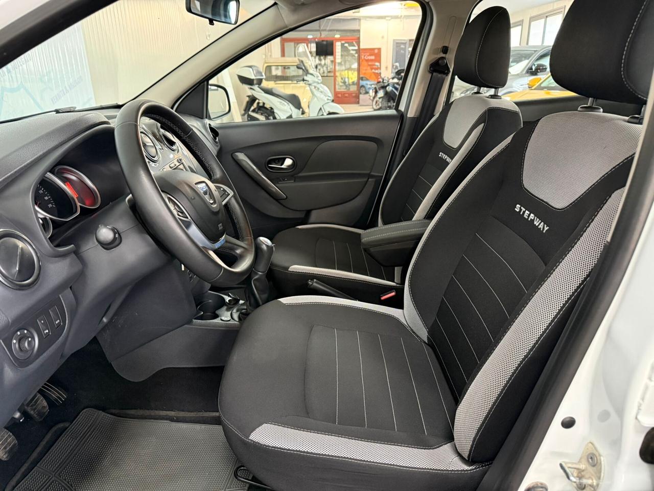 Dacia Sandero Stepway 900 Gpl 90cv