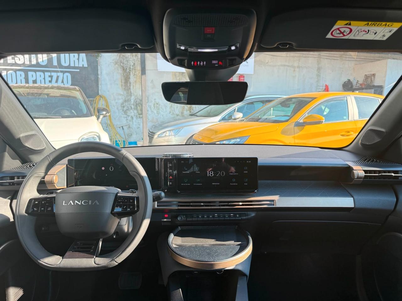 Lancia Ypsilon 2025 Hybrid AUTOMATICA LX 15000KM
