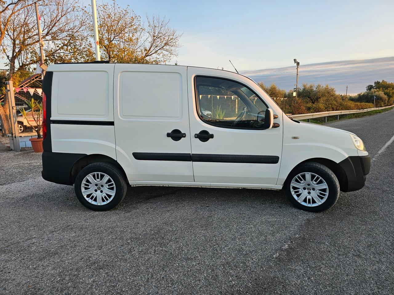 Fiat Doblo 1.9 JTD cat Cargo Semivetrato SX