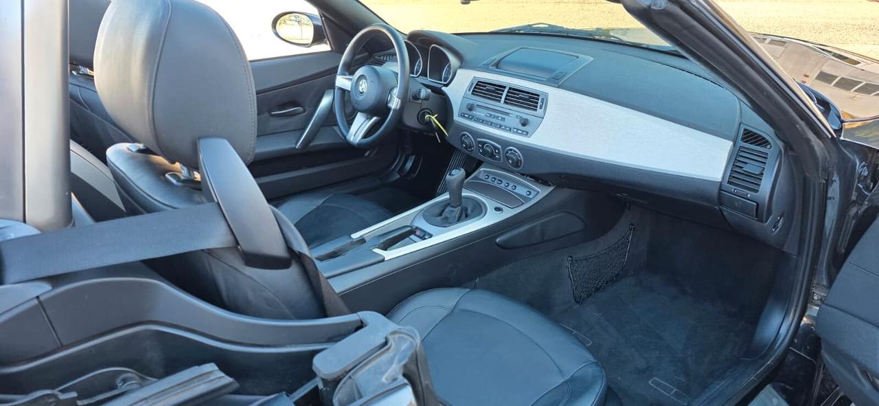 Bmw Z4 3.0i Roadster Aerokit