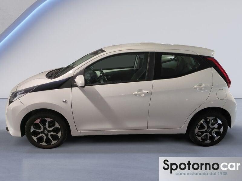 Toyota Aygo 1.0 VVT-i x-play