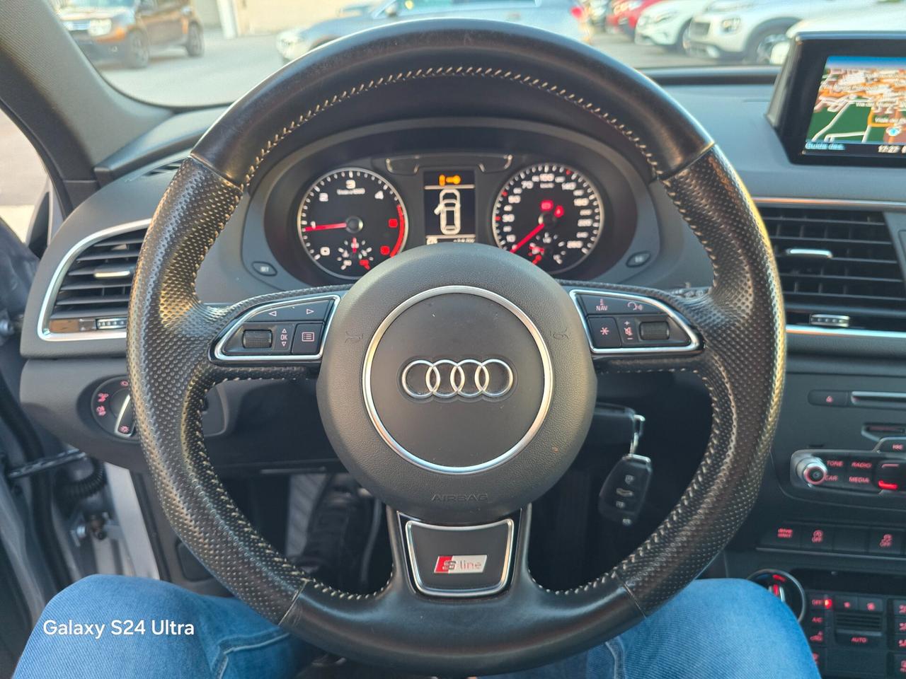 Audi Q3 2.0 TDI 150 CV quattro S Line