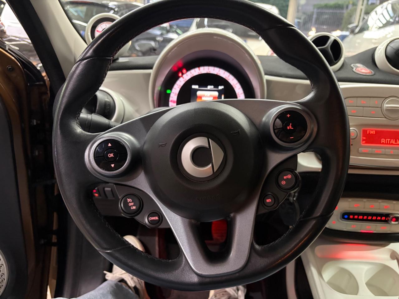 Smart ForFour 70 1.0 Prime