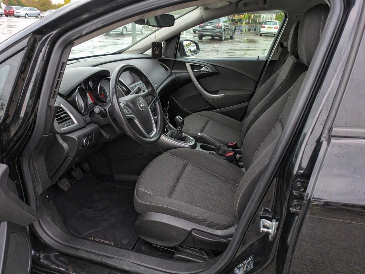 OPEL ASTRA 1.7 CDTI 125CV – SOLO 80.000 KM – € 4.190
