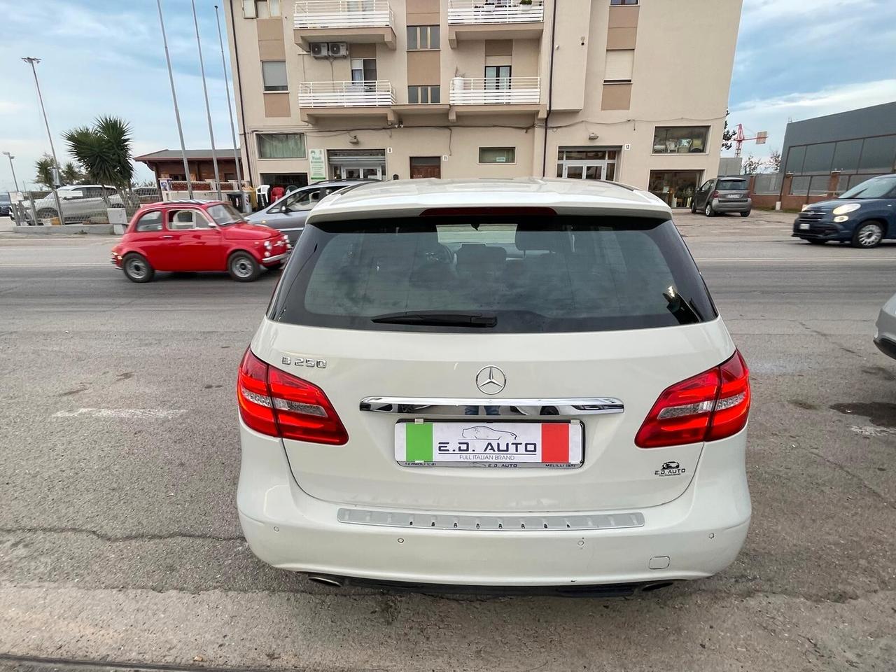 Mercedes-benz B 250 200 Premium