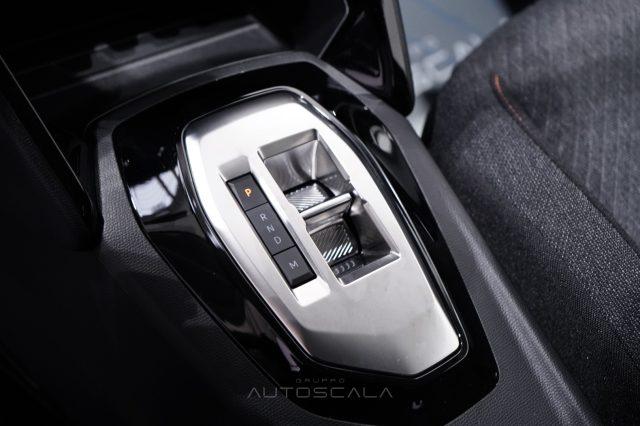 PEUGEOT 208 1.2 Hybrid 110cv e-DCS6 Style