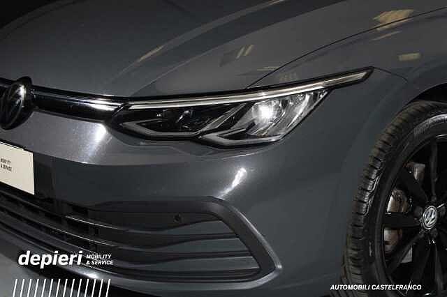 Volkswagen Golf 1.0 eTSI EVO DSG Life -mhev -Ok Neop