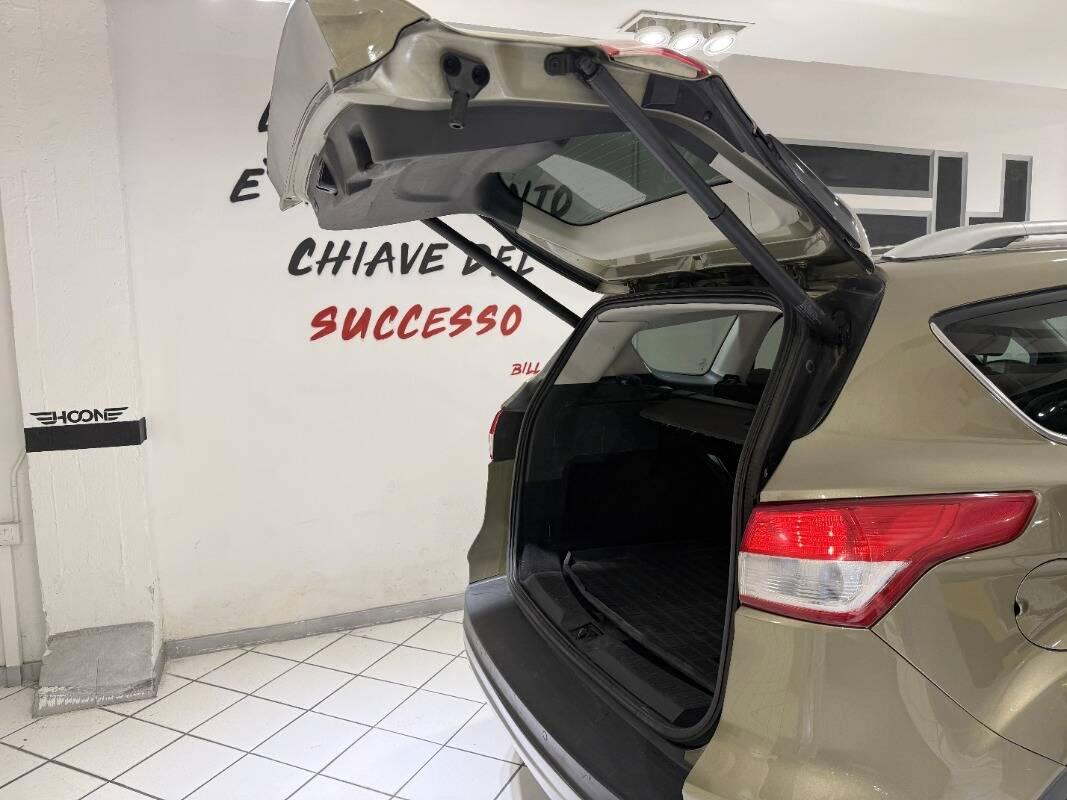 Ford Kuga 2.0 tdci Titanium 4wd 140cv