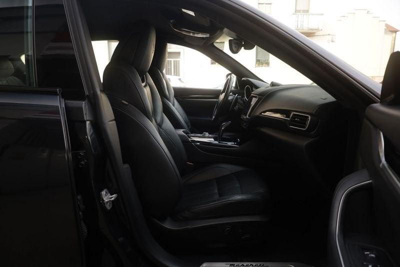 Maserati Levante Maserati Levante V6 Diesel 275 CV AWD Granlusso PROMOZIONE Unicoproprietario