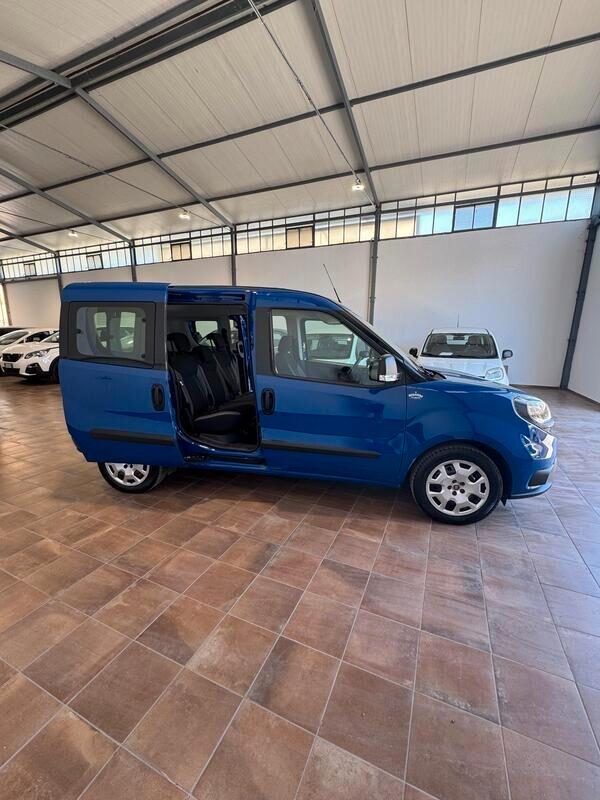 FIAT DOBLO' 1.6mjt 120cv AUTOCARRO 5 POSTI