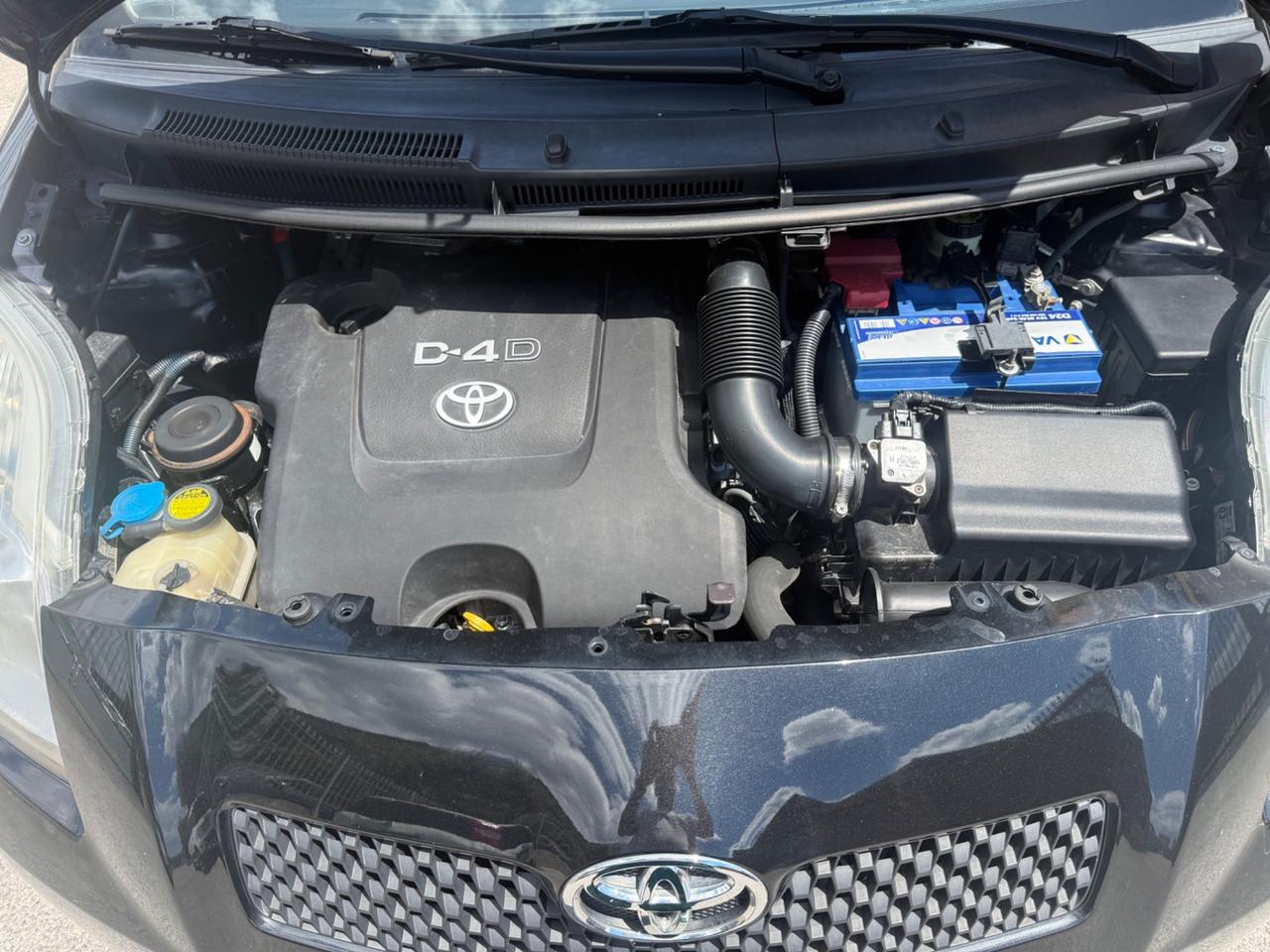 Toyota Yaris 1.4 D-4D 3 porte Navi