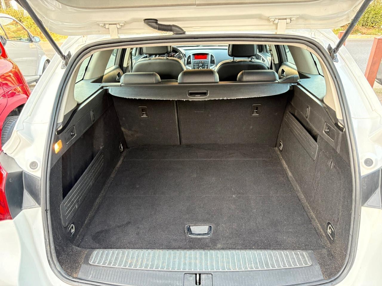 Opel Astra 1.7 CDTI 125 cv S. W. EURO5