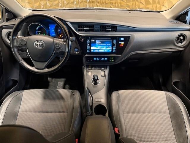 Toyota Auris Touring Sports 1.8 Hybrid Lounge