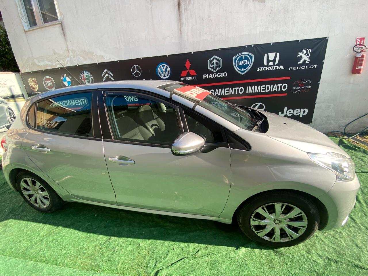 Peugeot 208 2017 BlueHDi 75 Allure FUL LED LEGGI TUTTO!