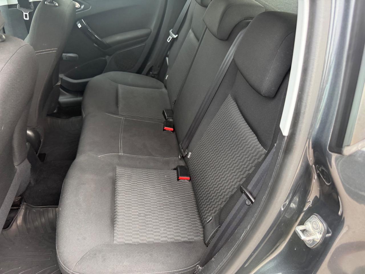Peugeot 208 BlueHDi 75 5 porte Active