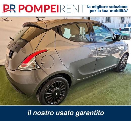 Lancia Ypsilon III 1.0 firefly hybrid Silver s&s 70cv