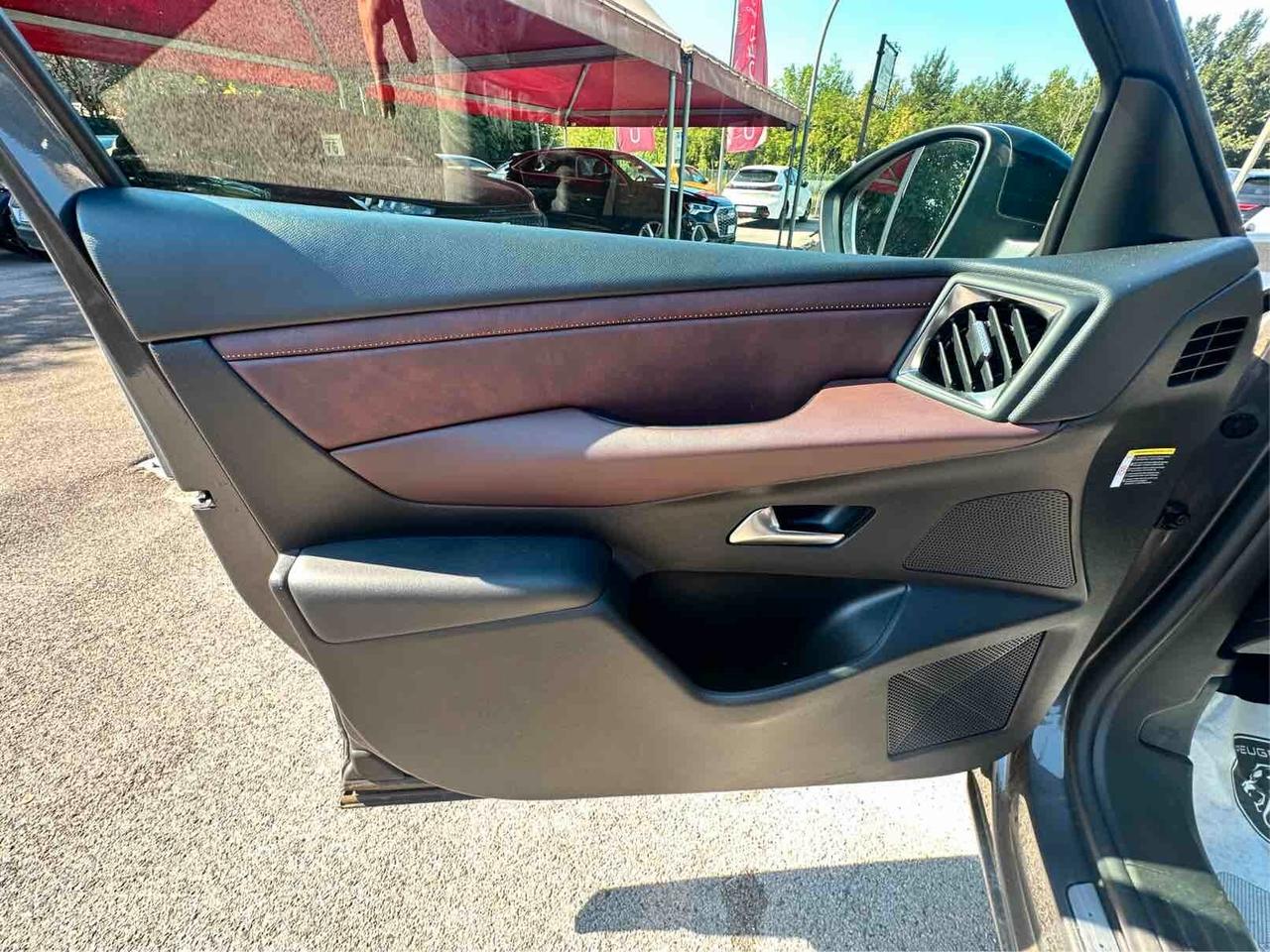 Ds DS3 3 Crossback PureTech 155 aut. La Première