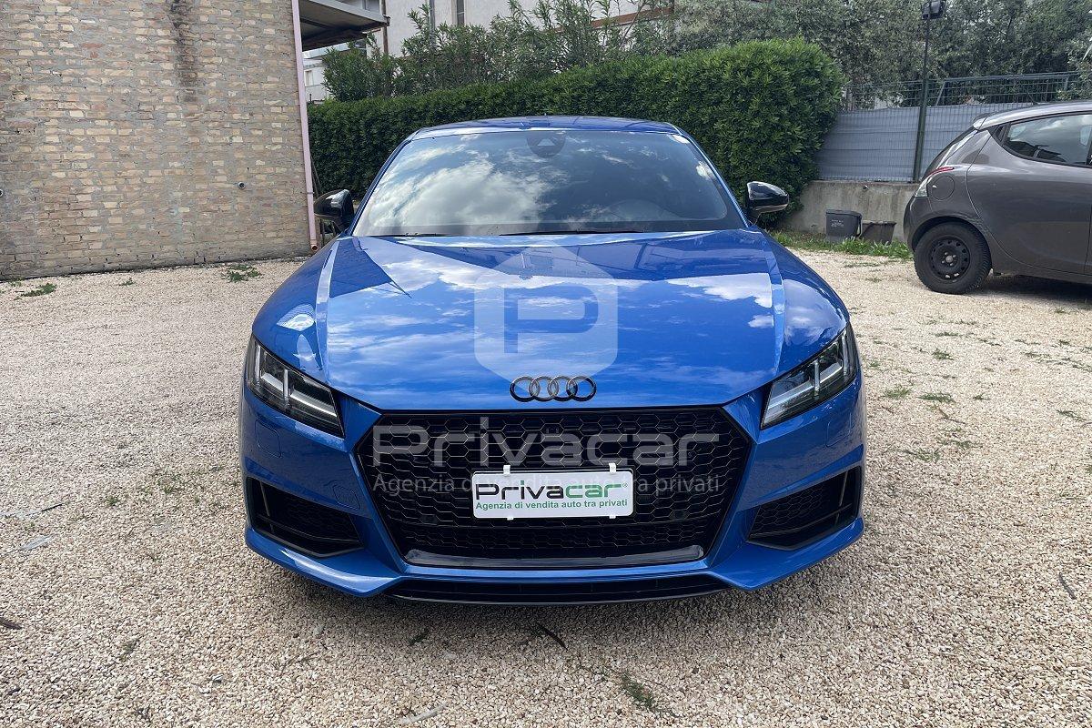 AUDI TT Coupé 2.0 TFSI quattro S tronic S line