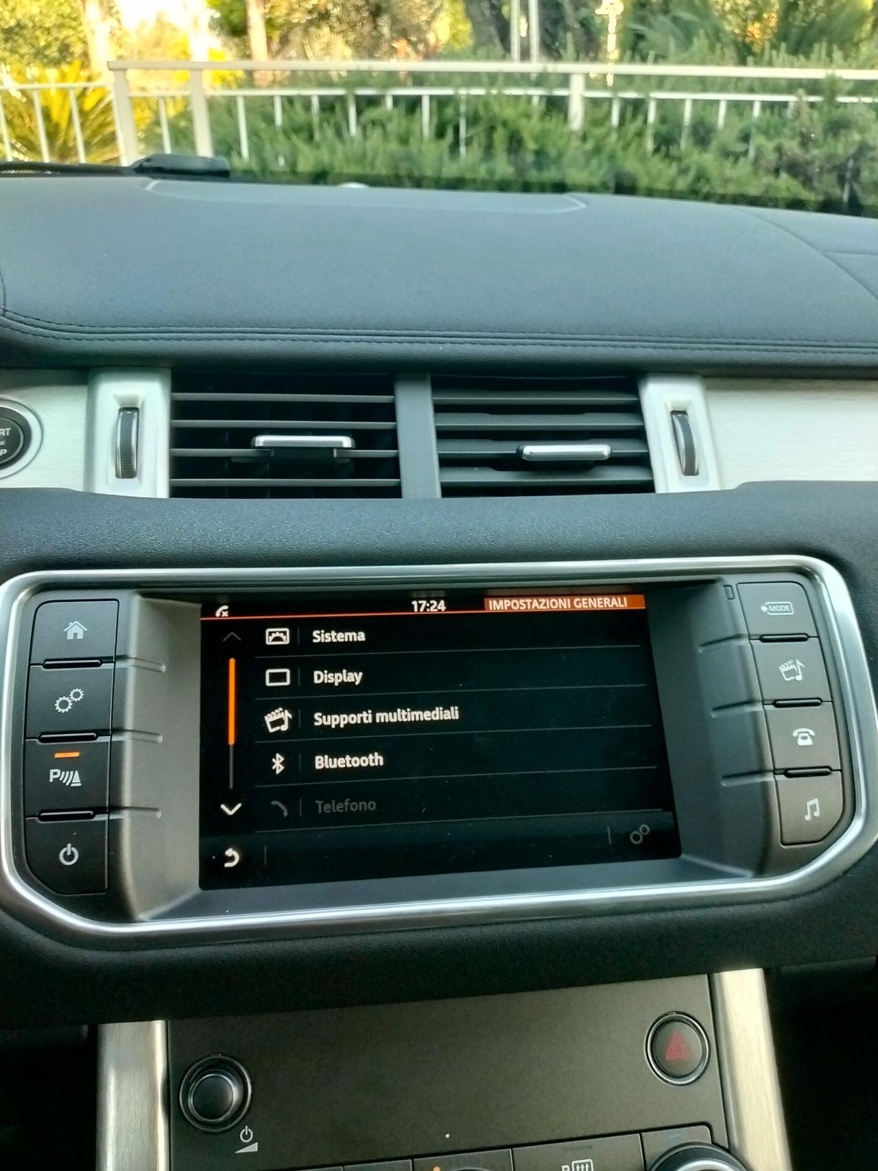 Land Rover Range Evoque 2.0 TD4 150 CV 5p. Pure