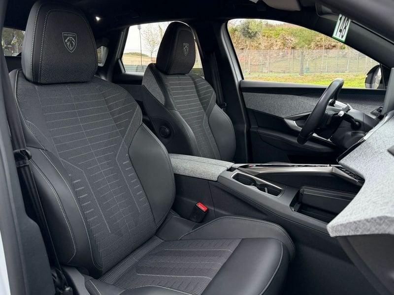 Peugeot 3008 3008 1.2 hybrid GT 145cv e-dcs6