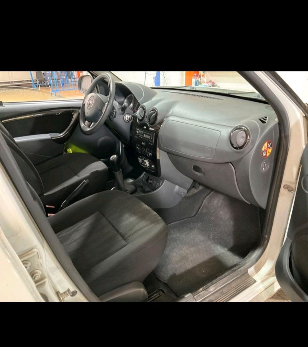 Dacia Duster 1.5 dCi 110CV 4x2 Lauréate 2012