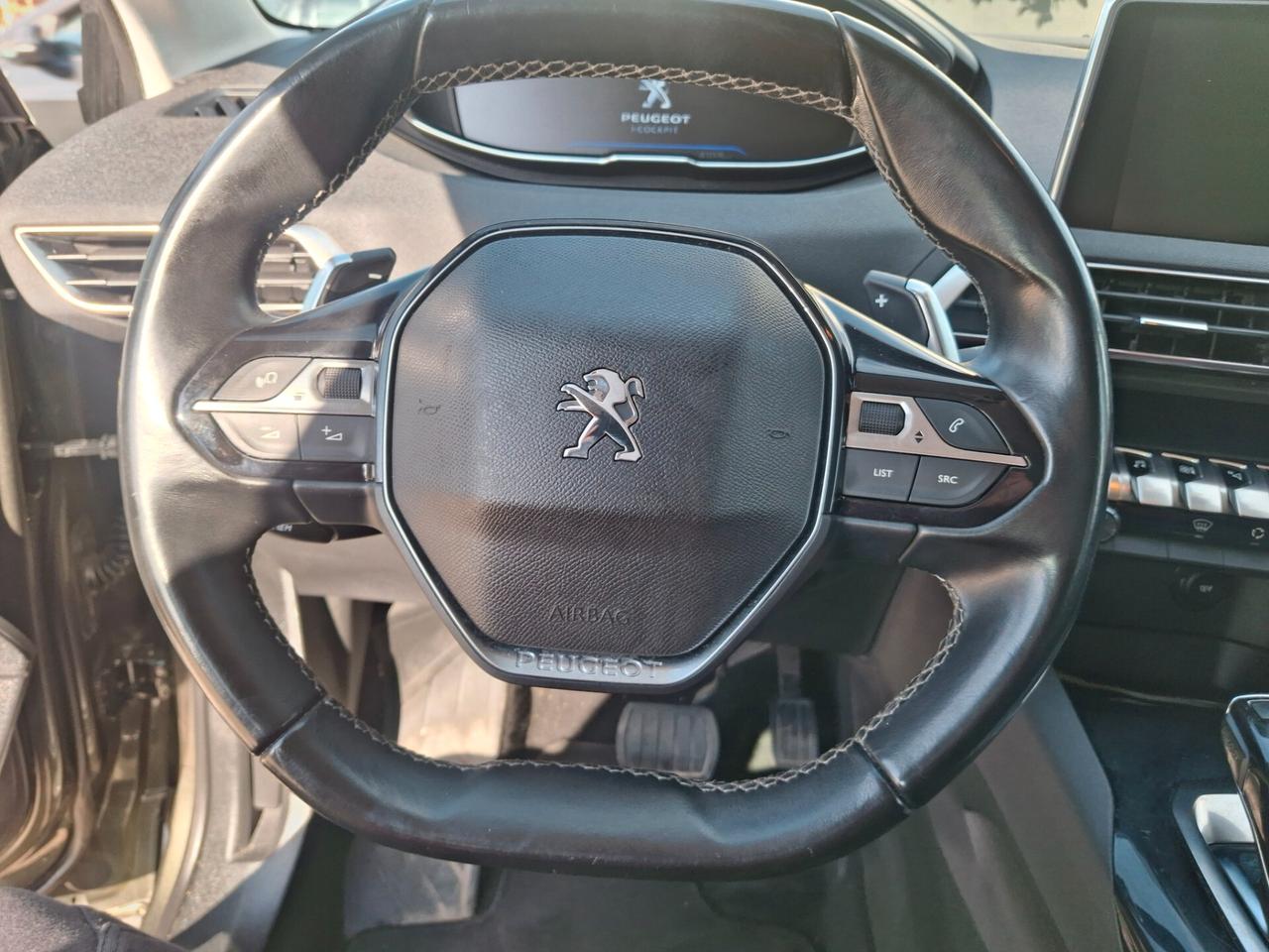 Peugeot 3008 BlueHDi 130 S&S EAT8 Allure