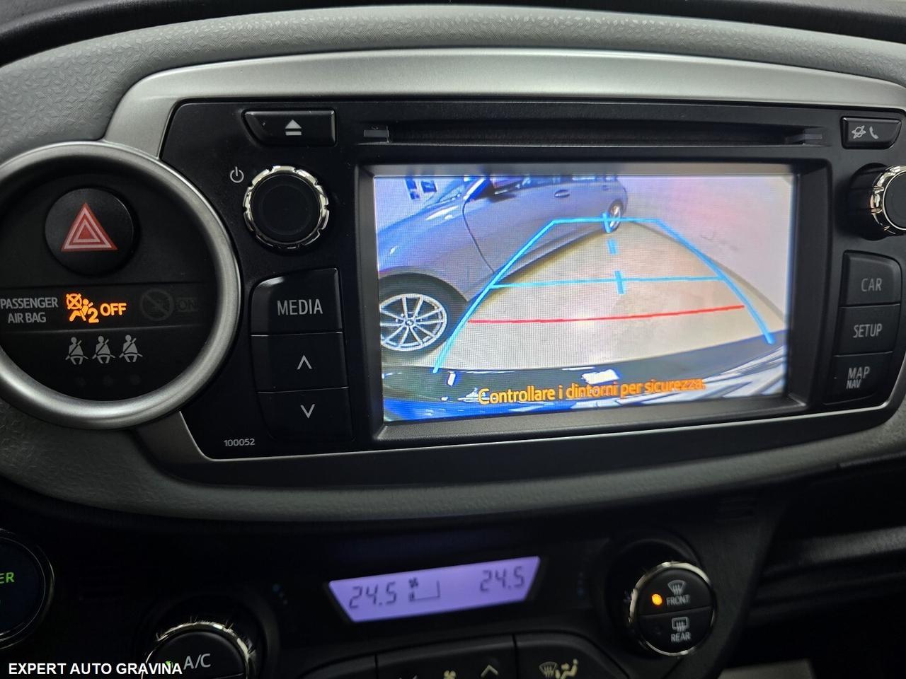 TOYOTA YARIS 1.5 HYBRID LOUNGE