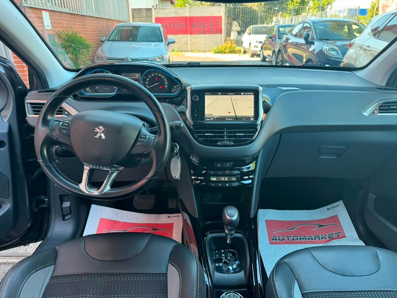 Peugeot 2008 BlueHDi 120 EAT6 S&S Allure