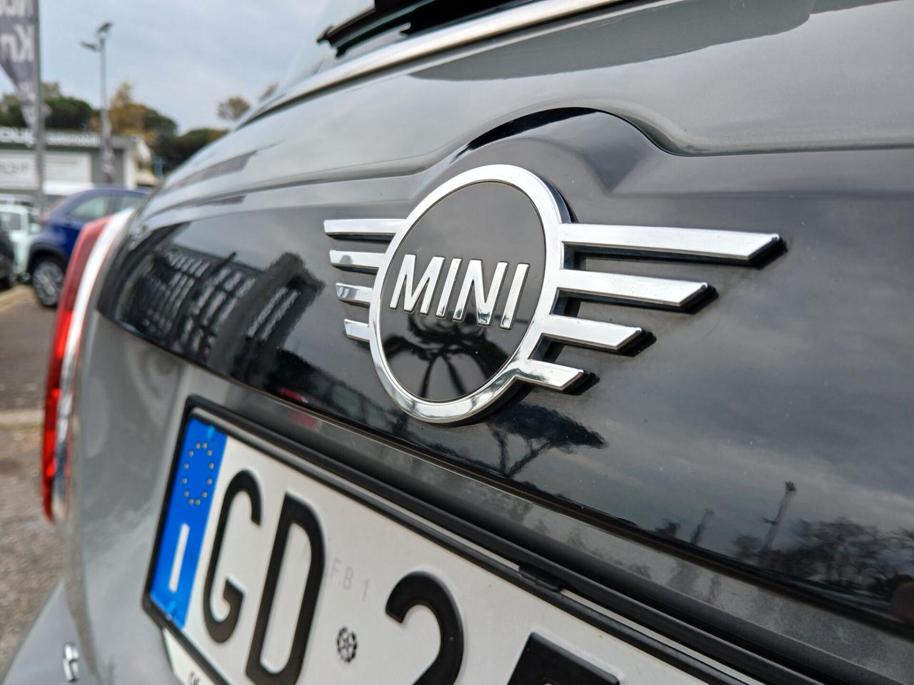 Mini Countryman 2.0 Cooper D Business Aut.