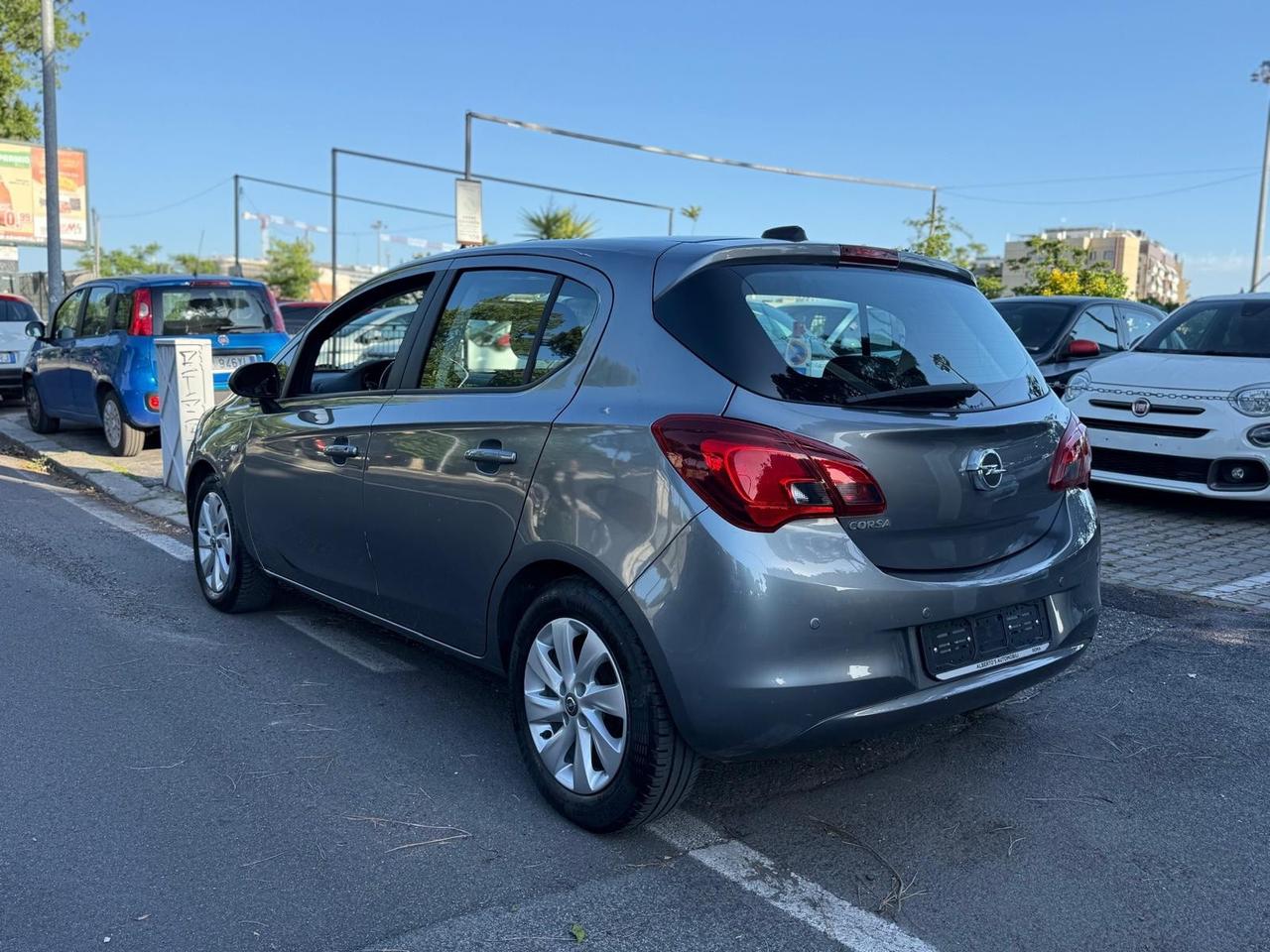Opel Corsa 1.2 5 porte Cosmo benzina