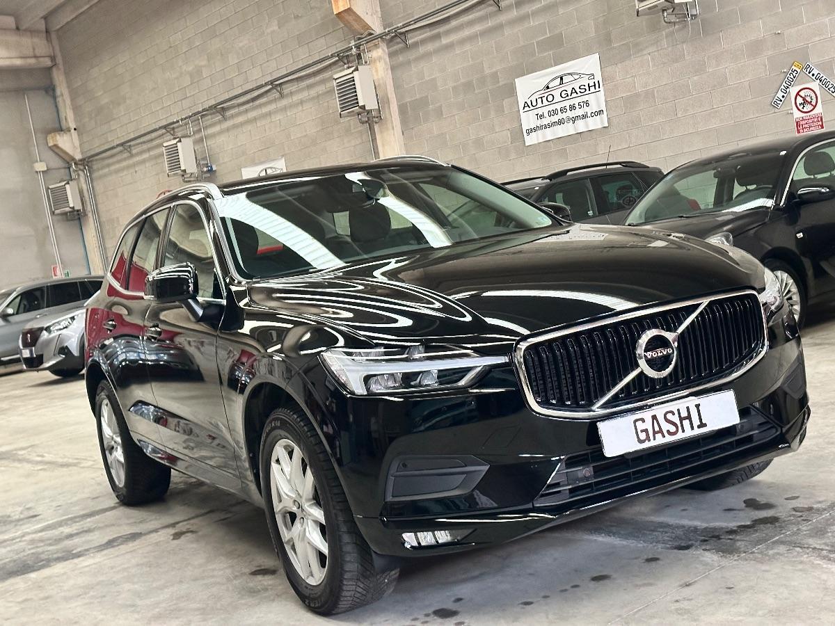 VOLVO - XC60 - B4AWD Geartronic Momentum Pro