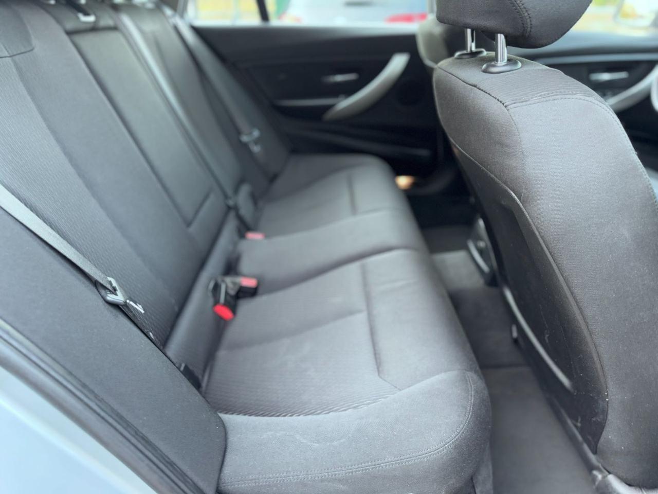 BMW 320 d Touring Business Advantage aut.