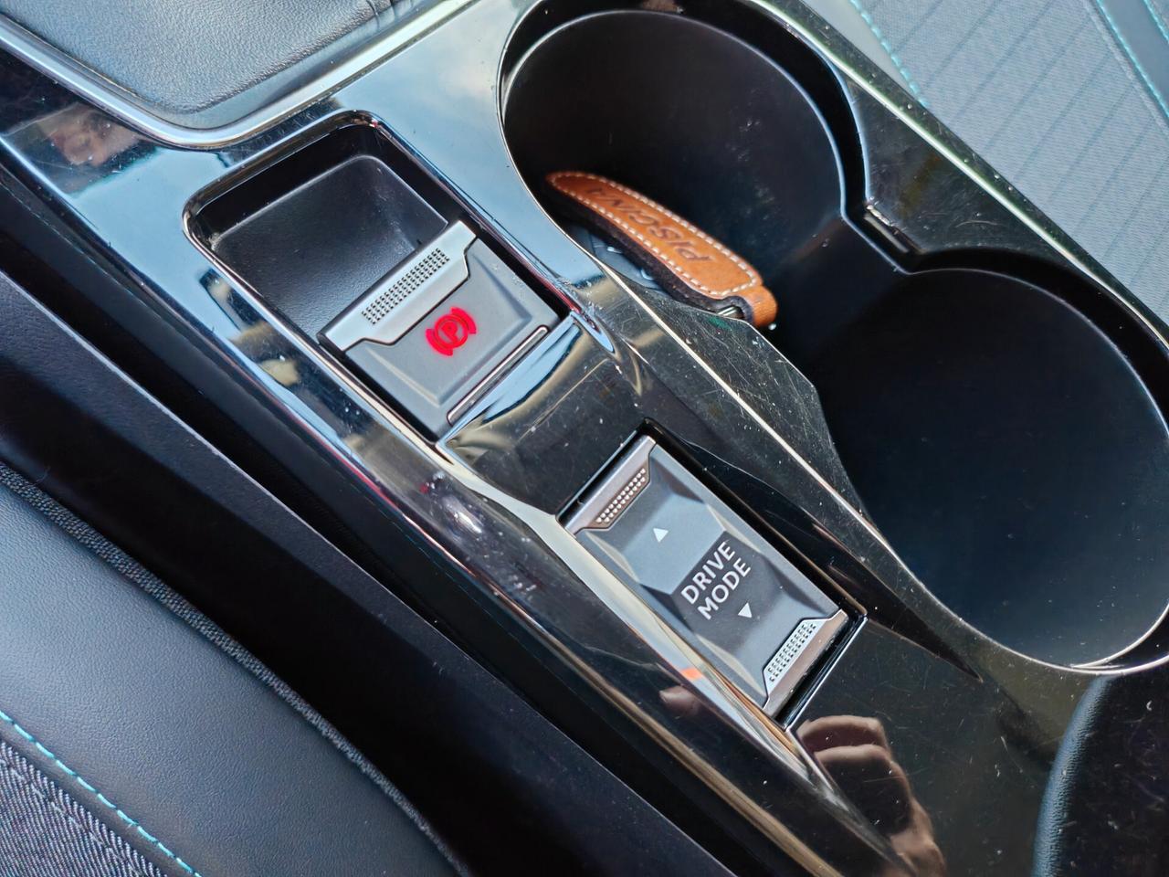 Peugeot 2008 1,5 diesel 12/2021 Cv110