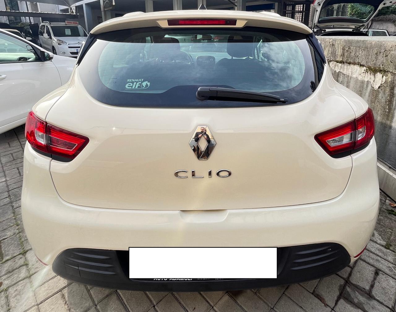 RENAULT CLIO 1.2 BENZINA 5 PORTE ANCHE PER NEOPATENTATI - 2018