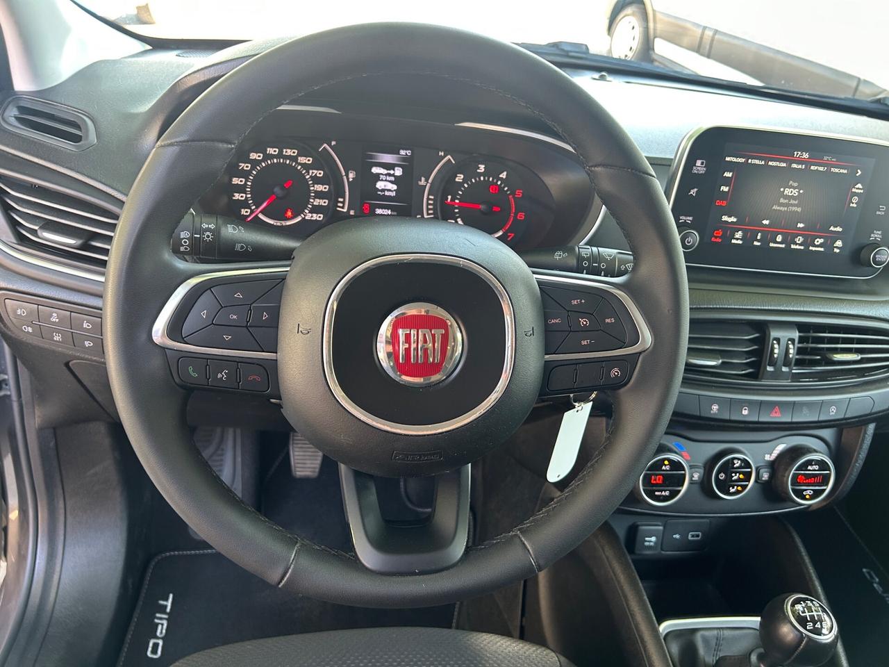 Fiat Tipo 1.6 Mjt KM. 37.000! Lounge