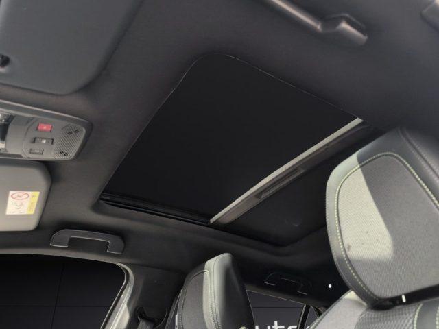 PEUGEOT 2008 Hybrid 136 e-DCS6 GT