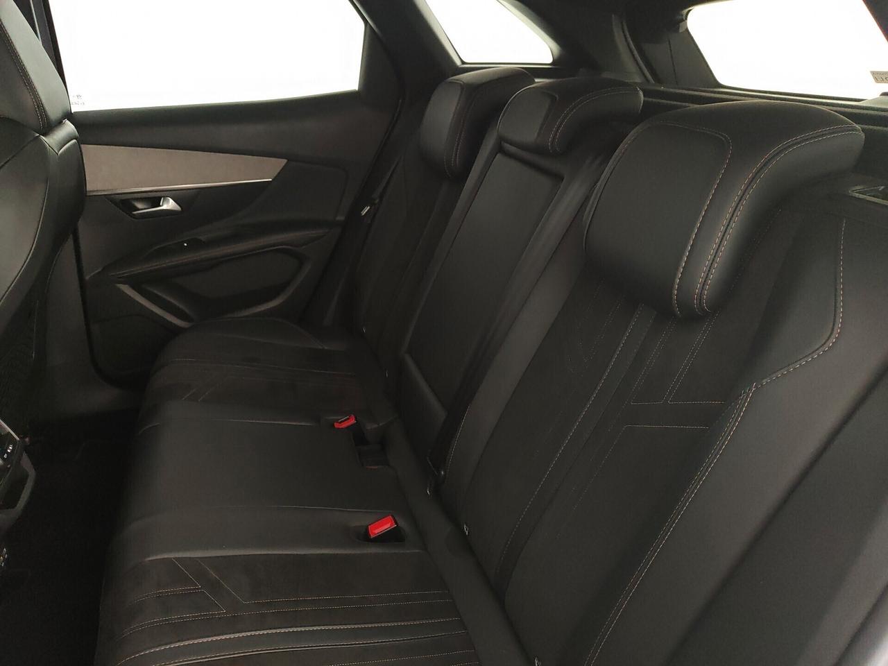 Peugeot 3008 BlueHDi 130 S&S EAT8 GT