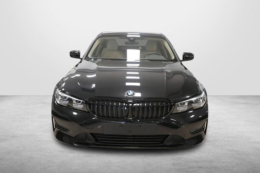 BMW 318D 136CV STEPTRONIC 48V BUSINESS ADVANTAGE ( FARI LED - BMW DIGITAL COCKPIT - PELLE - NAVI - MIRROR - PARK ASSISTANT - TELECAMERA POST. )