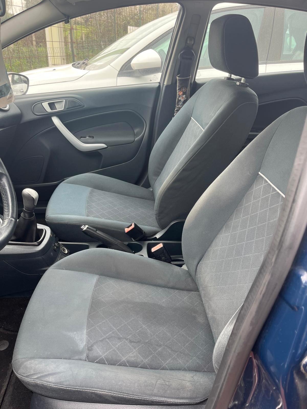 Ford Fiesta Ikon 1.2 16V 60CV 5p. Business