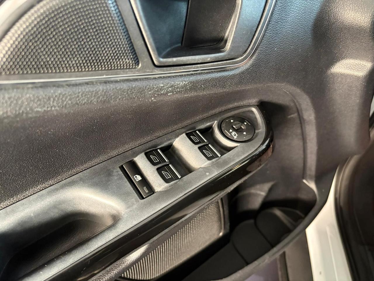 Ford B-Max 1.5 TDCi 75 CV Titanium