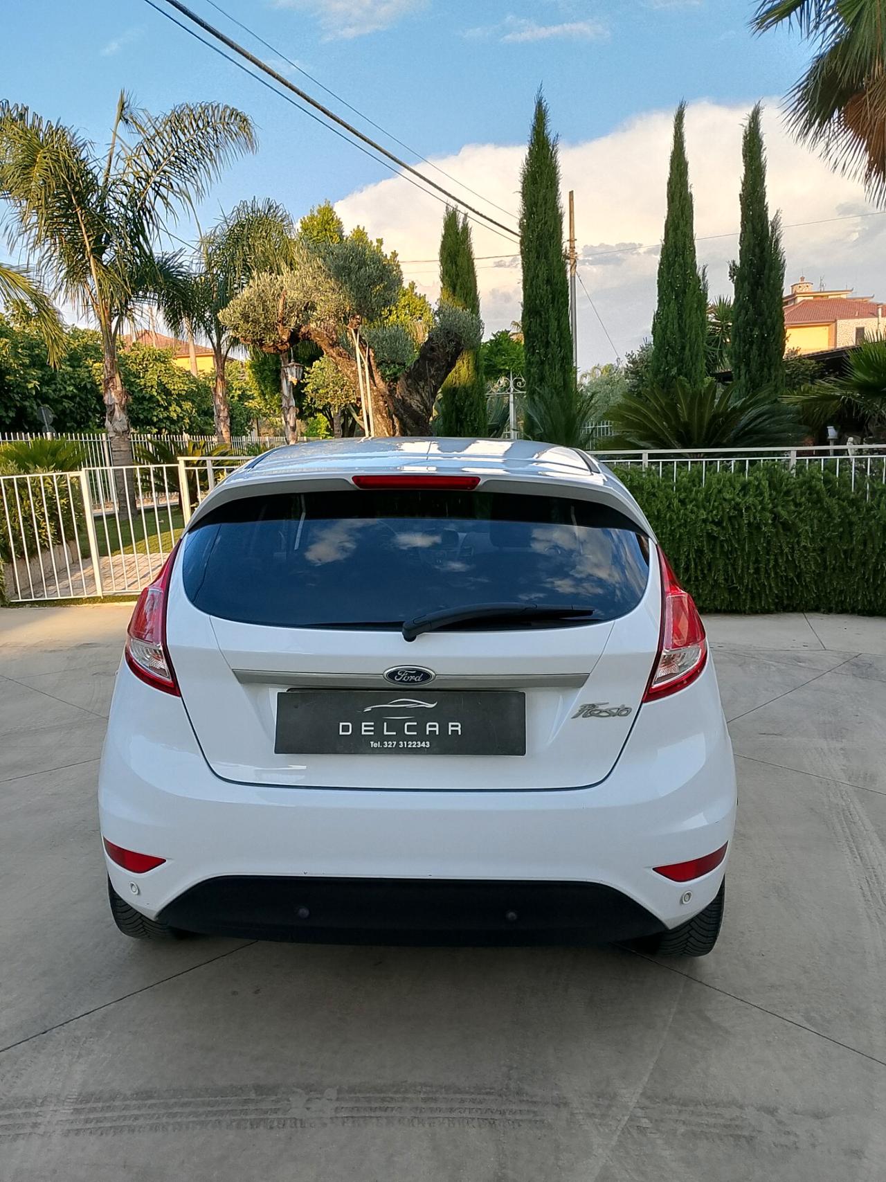 Ford Fiesta 1.4 5 porte Bz.- GPL Black & White Edition