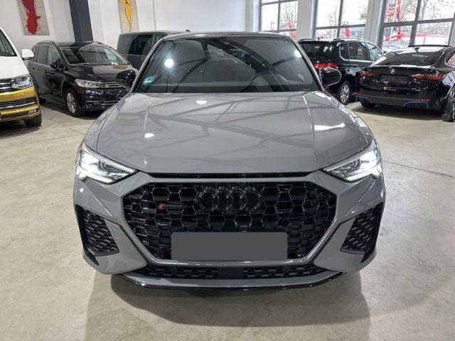 AUDI RS Q3 SPB quattro S tronic