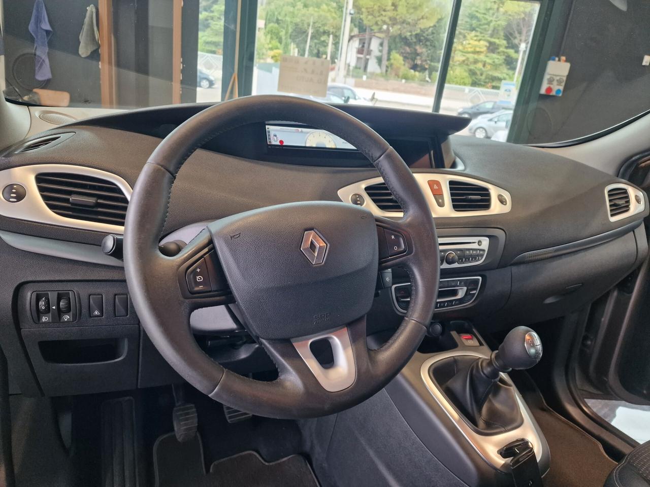 Renault Scenic Scénic X-Mod 1.5 dCi 110CV Luxe