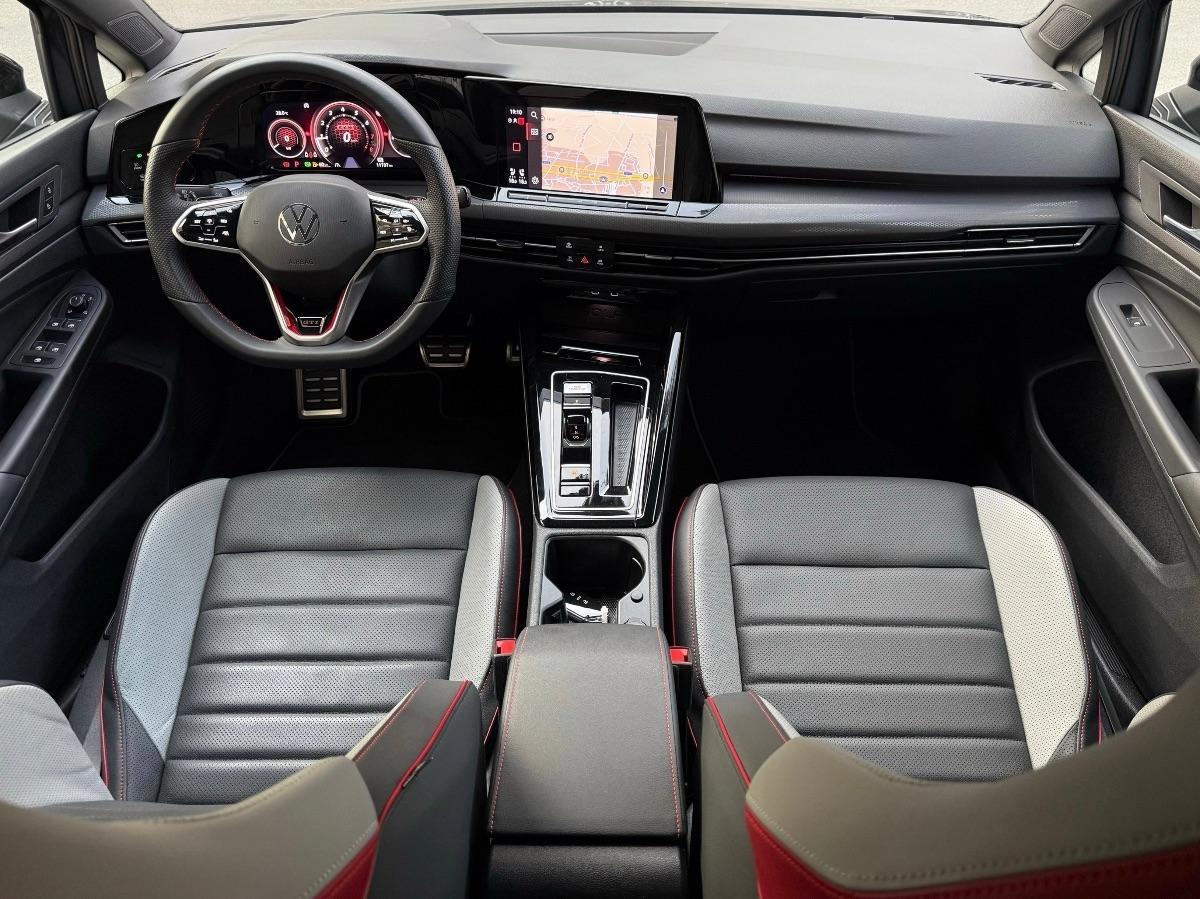Volkswagen Golf 8 GTI 2.0 TSI 245 CV