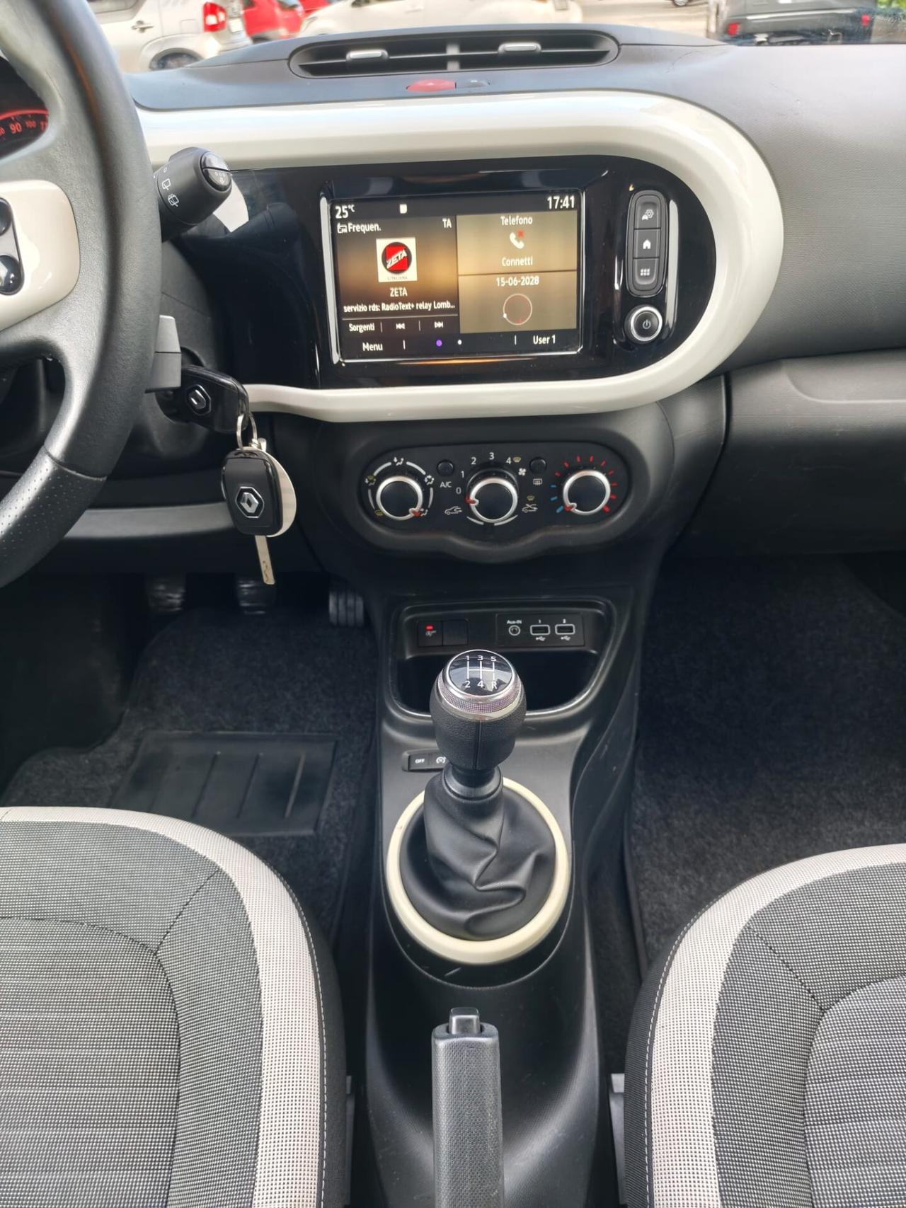 Renault Twingo SCe 65 CV Intens