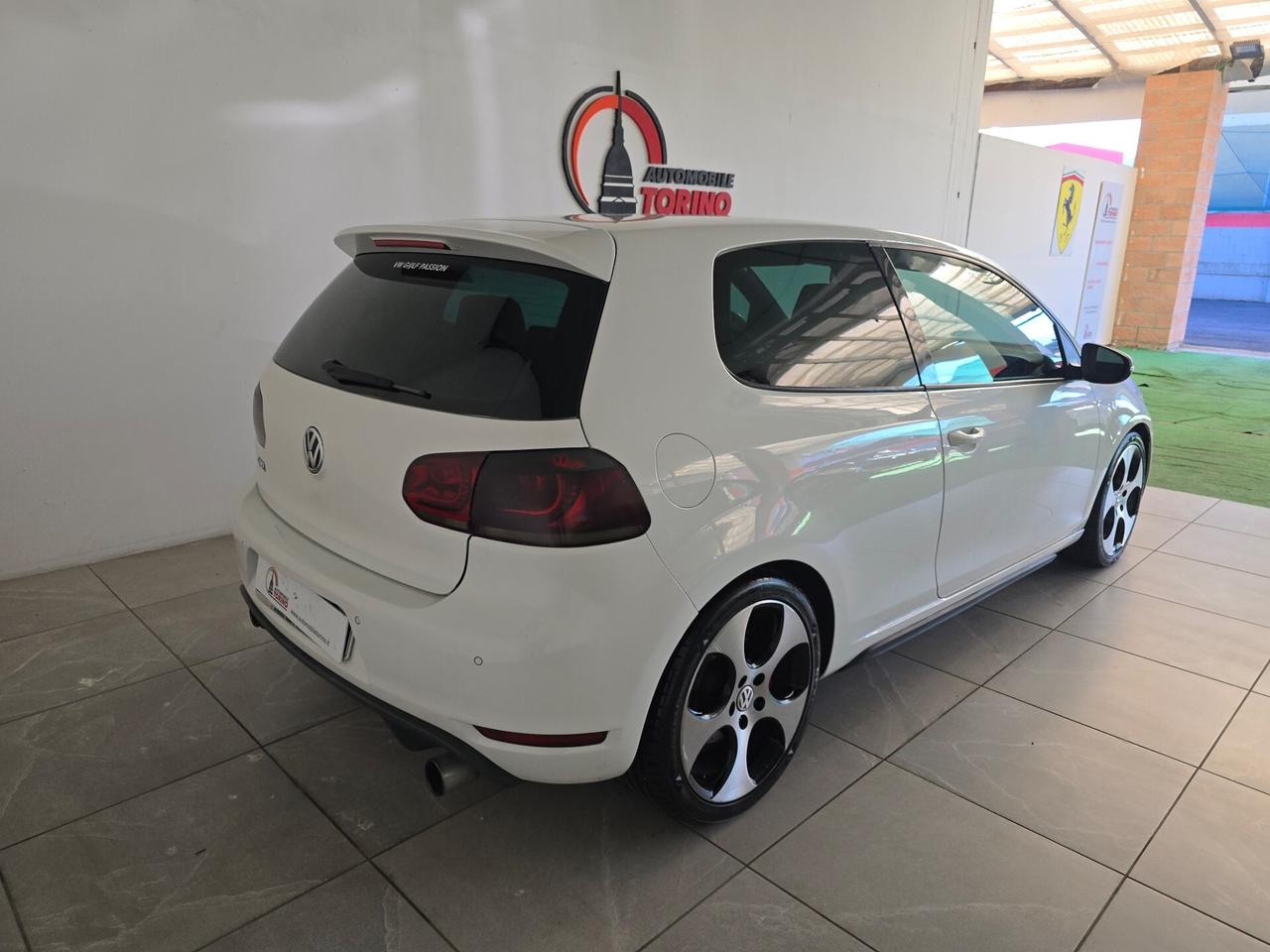 Volkswagen Golf GTI 2.0 TSI 3p.