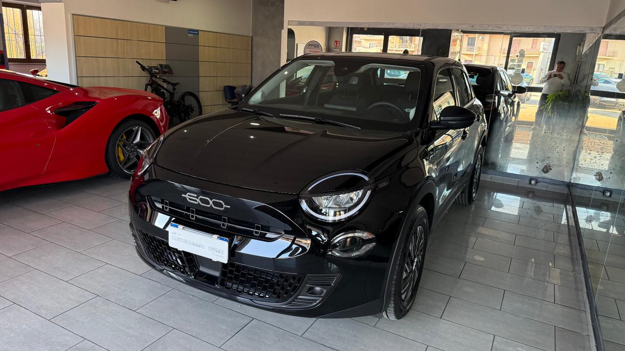 Fiat 600 Hybrid 110 CV DCT MHEV UFF ITALIA
