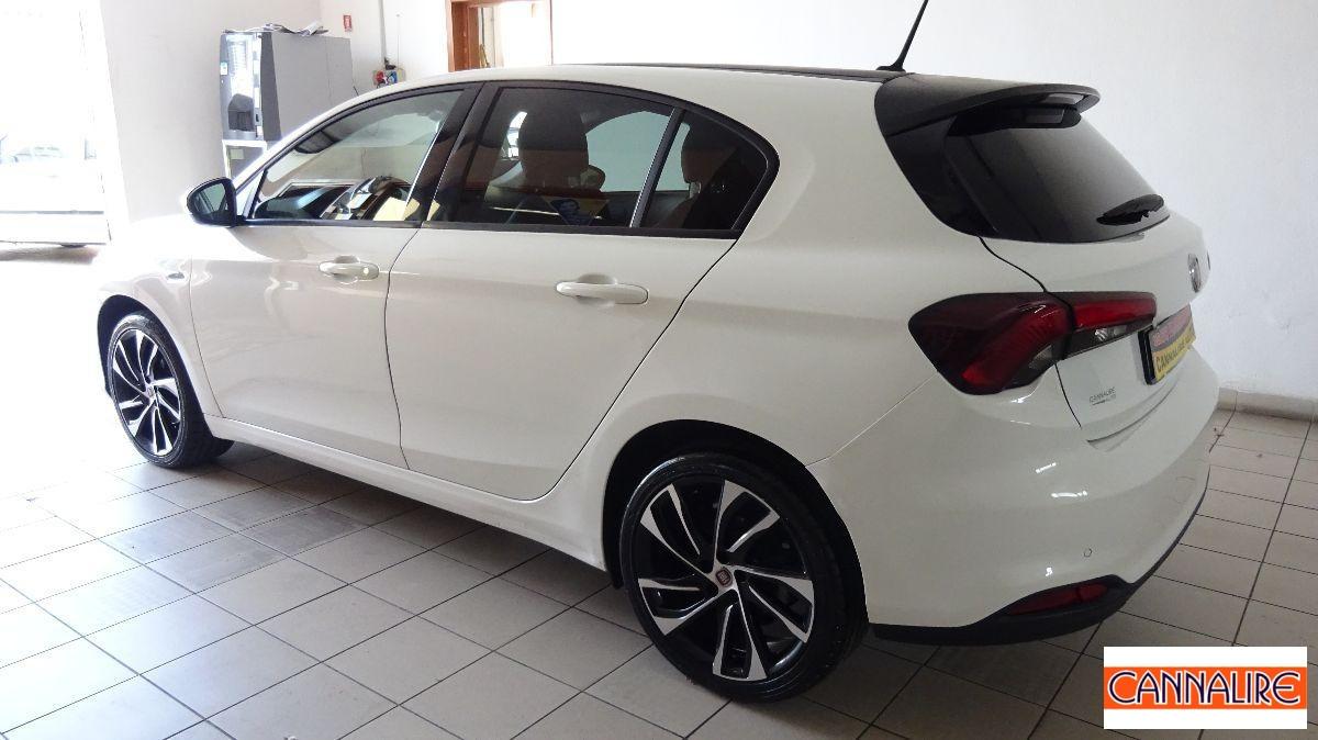 FIAT - Tipo - 1.6 Mjt S&S DCT 5p. Lounge