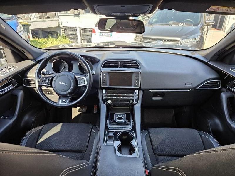 Jaguar F-Pace 2.0d 180cv AWD Autom. R-Sport