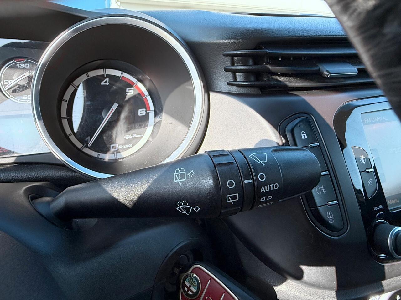 Alfa Romeo Giulietta 1.6 JTDm-2 120 CV Exclusive